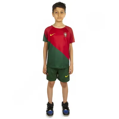 6d9ef4f3-a2d7-49aa-b13f-94c116d8e693-mmedium ست پیراهن شورت فوتبال بچه گانه اول تیم ملی پرتغال نایک | قرمز/سبز - Image 1