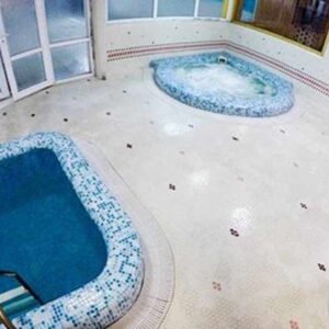 استخر پردیس جوان تهران