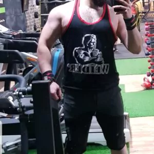 آقای نصیری مربی بدنسازی در کاشان