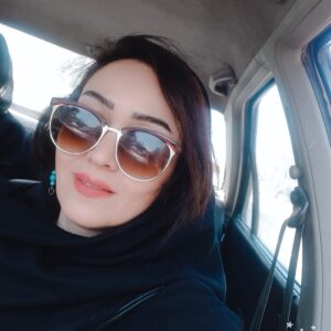 فاطمه دینی قبادی مربی بدنسازی در قزوین