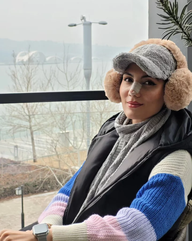 شقایق عباسی مربی شنا و نجات غریق در تهران