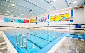 استخر آب درمانی و تفریحی استادیوم آزادی تهران