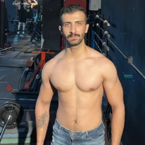 محمد رضایی مربی بدنسازی در اراک