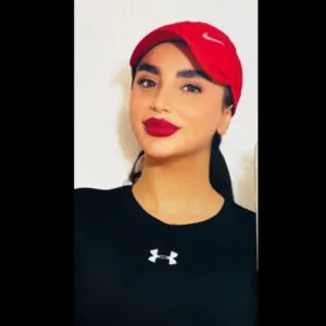 آرمیتا بامیان مربی بدنسازی و مربی بین المللی فانکشنال فیتنس در همدان